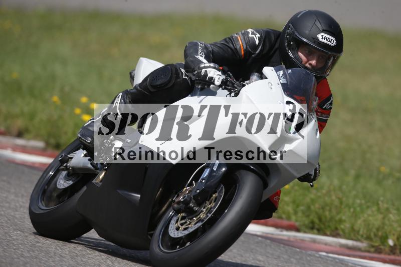 /Archiv-2023/61 13.08.2023 Plüss Moto Sport ADR/Einsteiger/32